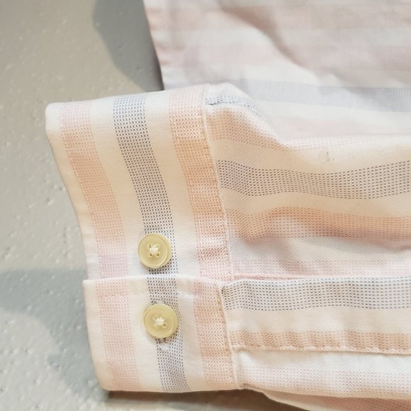 L.L. Bean Long Sleeve Button Down - Picture 14 of 14